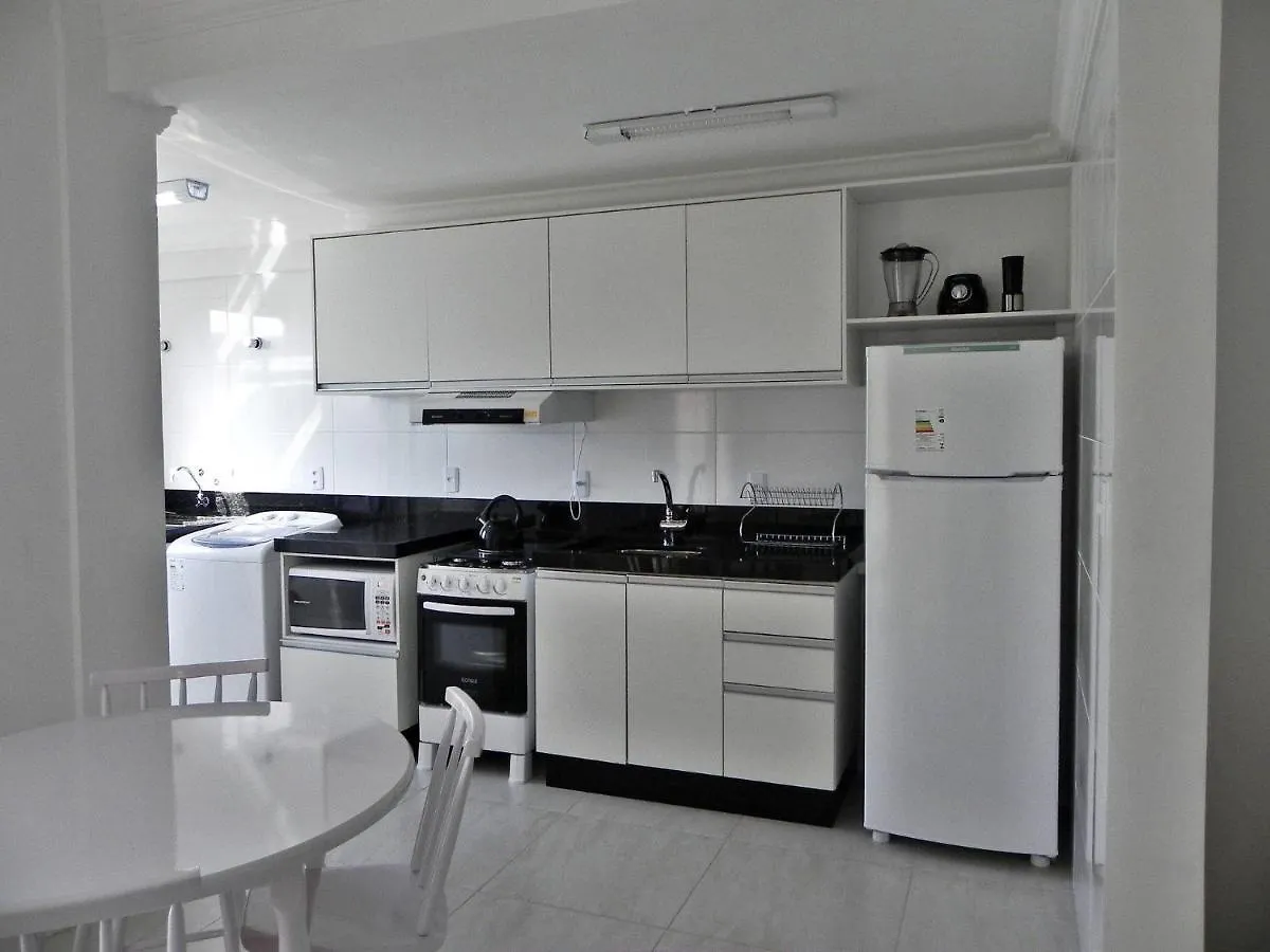 1013 Apartamento Para Locacao Em Bombinhas